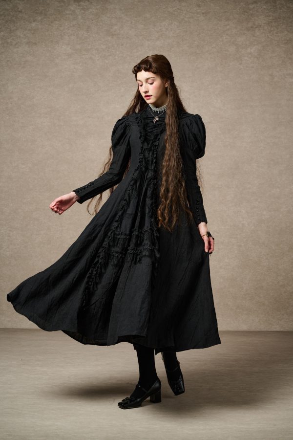 Elizabeth 15 | Black Victorian Linen Dress For Sale