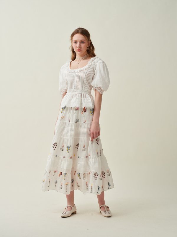 Victoria 13 | Embroidered floral linen skirt on Sale